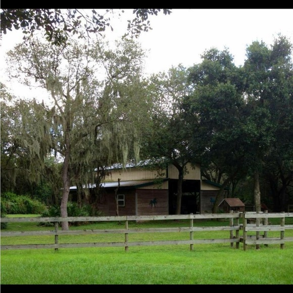 Meet your Posher, Victoria - Picture 12 of 13